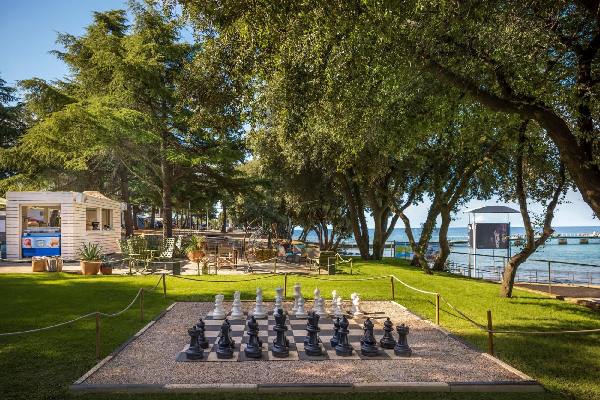 Maistra Camping Koversada Uncovered Naturist Pitches Vrsar Bagian luar foto