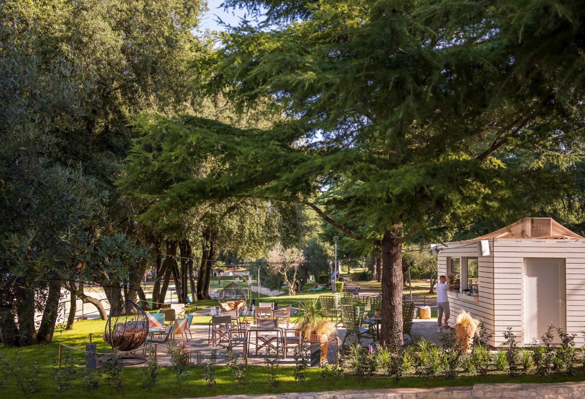 Maistra Camping Koversada Uncovered Naturist Pitches Vrsar Bagian luar foto